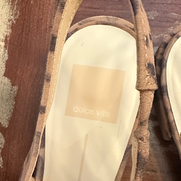 Dolce Vita Animal Print Slingback Flats - Picture 5 of 6